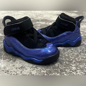 Jordan 6 Rings black and metallic blue Size 5c